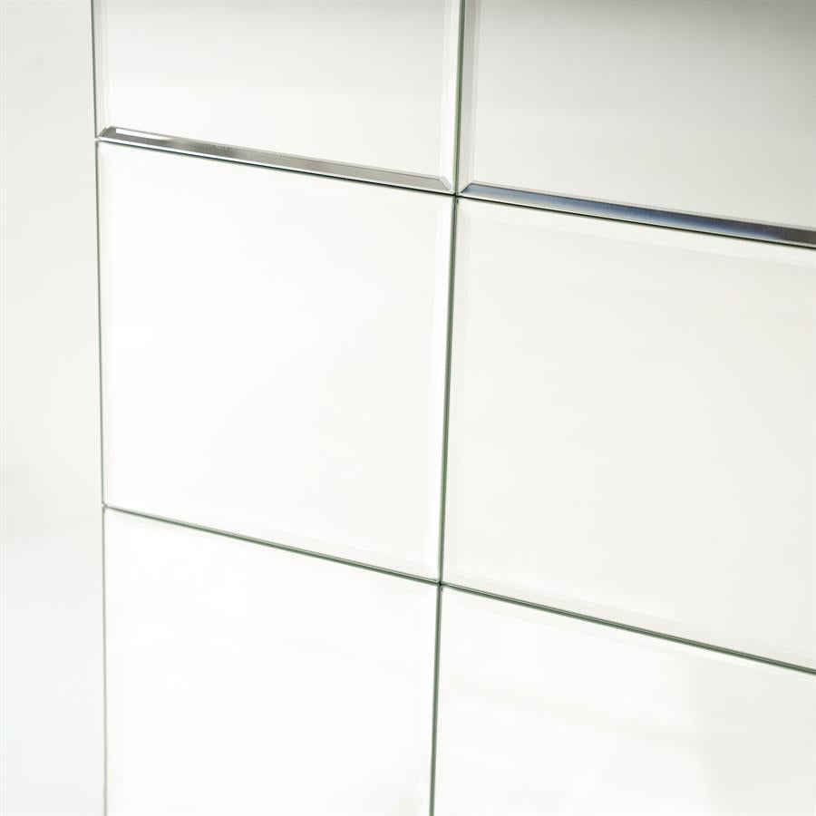 Bijzettafel Flectron zilver hout, detail van het materiaal
