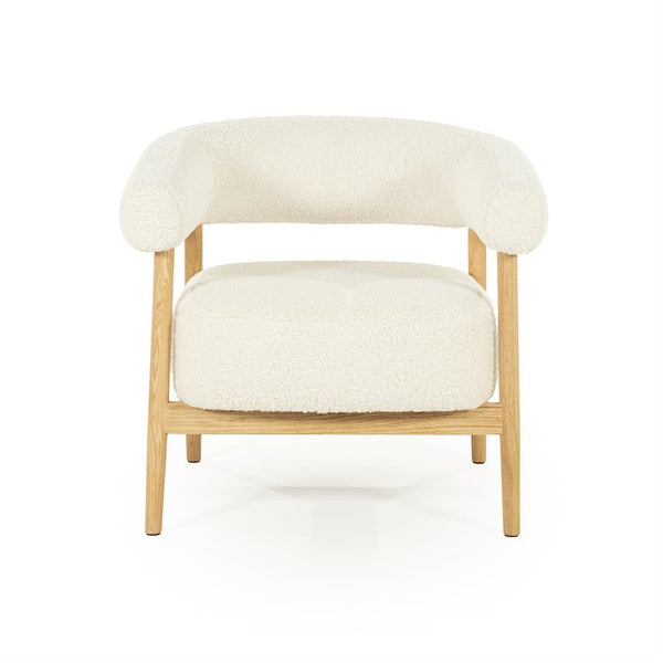 Fauteuil Mysa beige stof, vooraanzicht op witte achtergrond