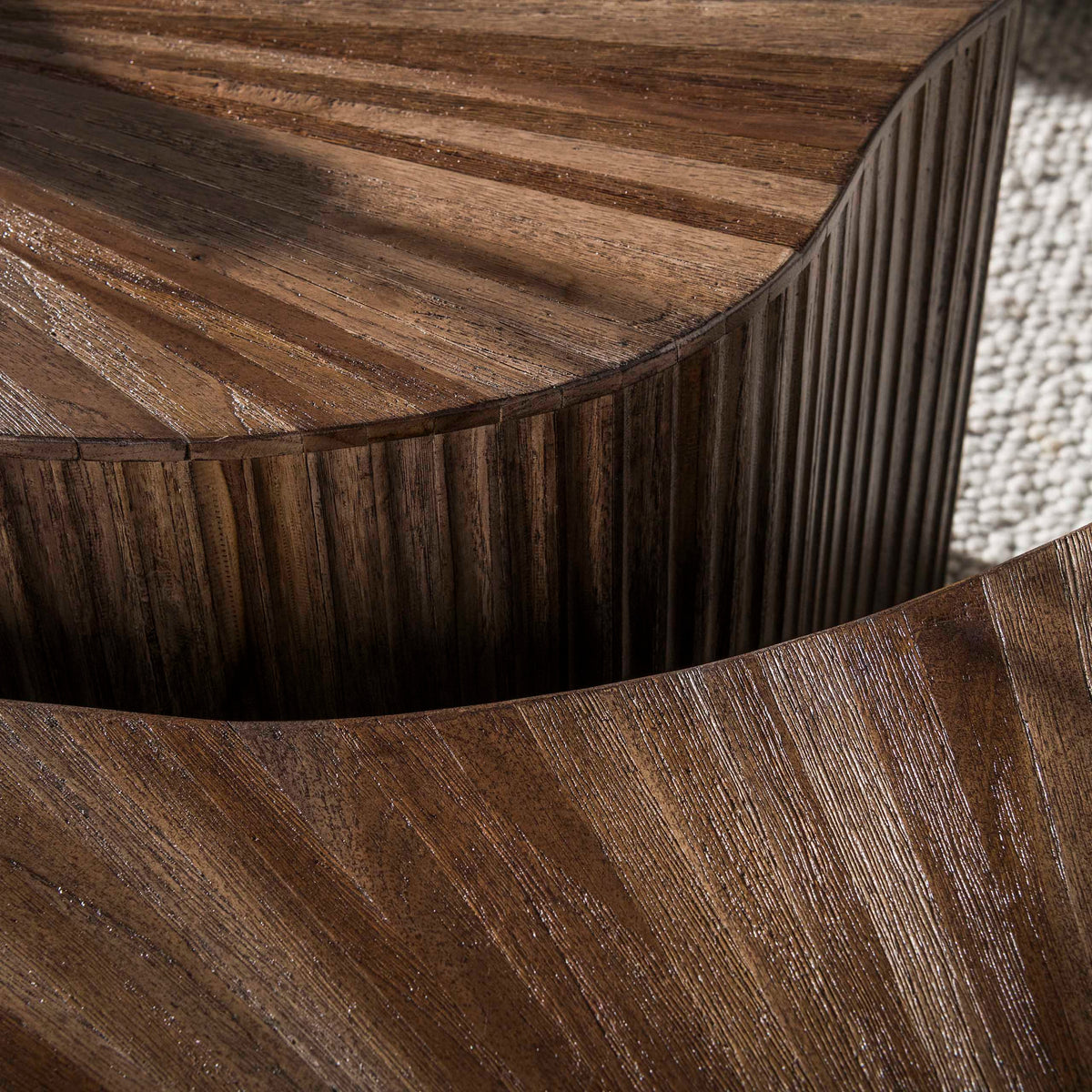 Salontafel Maya set van 2 massief teak espresso, detail van het materiaal