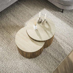 Salontafel Atlas mangohout naturel, vooraanzicht in een interieur