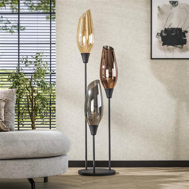 Vloerlamp Kavir metaal zwart groot, vooraanzicht in een interieur