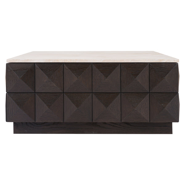 Salontafel Claremont bruin eikenhout, vooraanzicht op witte achtergrond