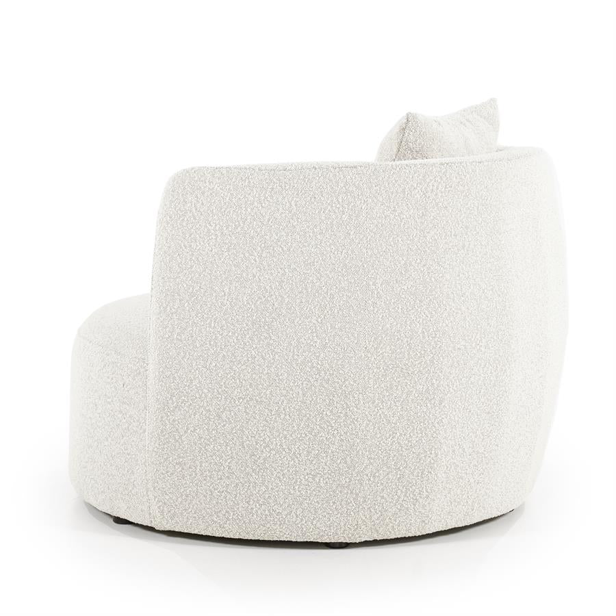 Fauteuil Louis beige stof, schuin achteraanzicht op witte achtergrond
