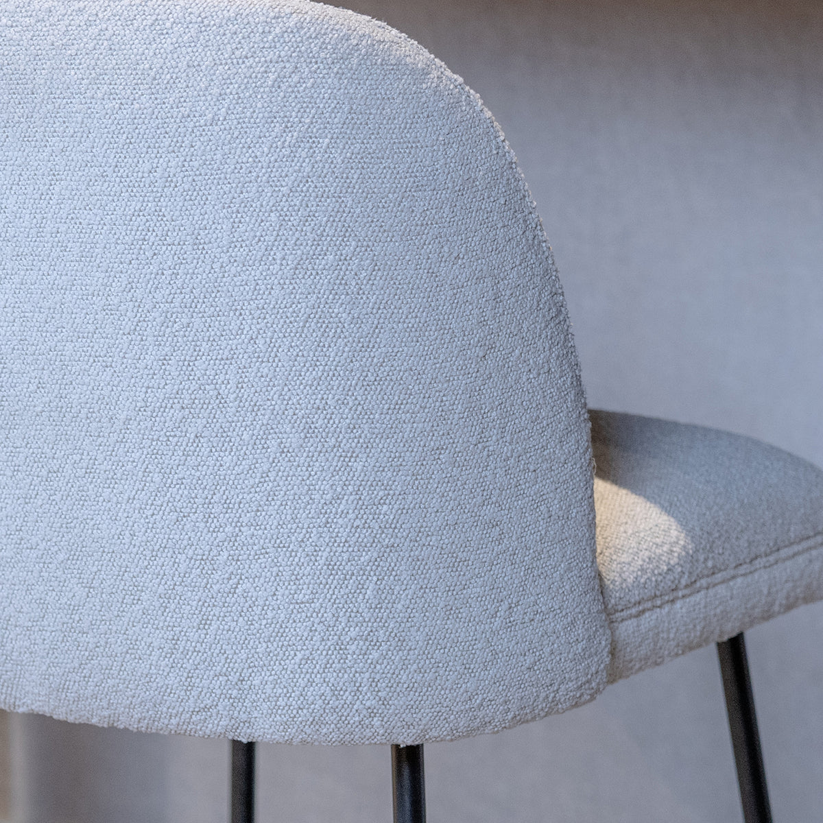 Barstoel Pullitzer | Kookeiland of Bartafel | Wit Bouclé