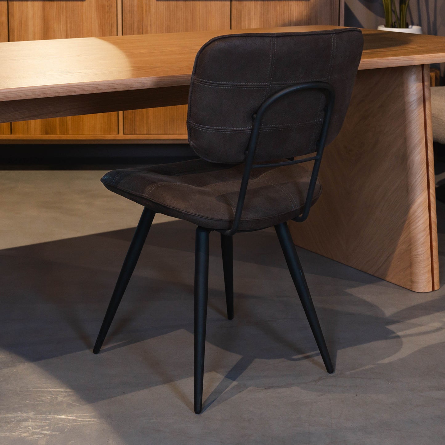 Eetkamerstoel Gus | Antraciet Microvezel