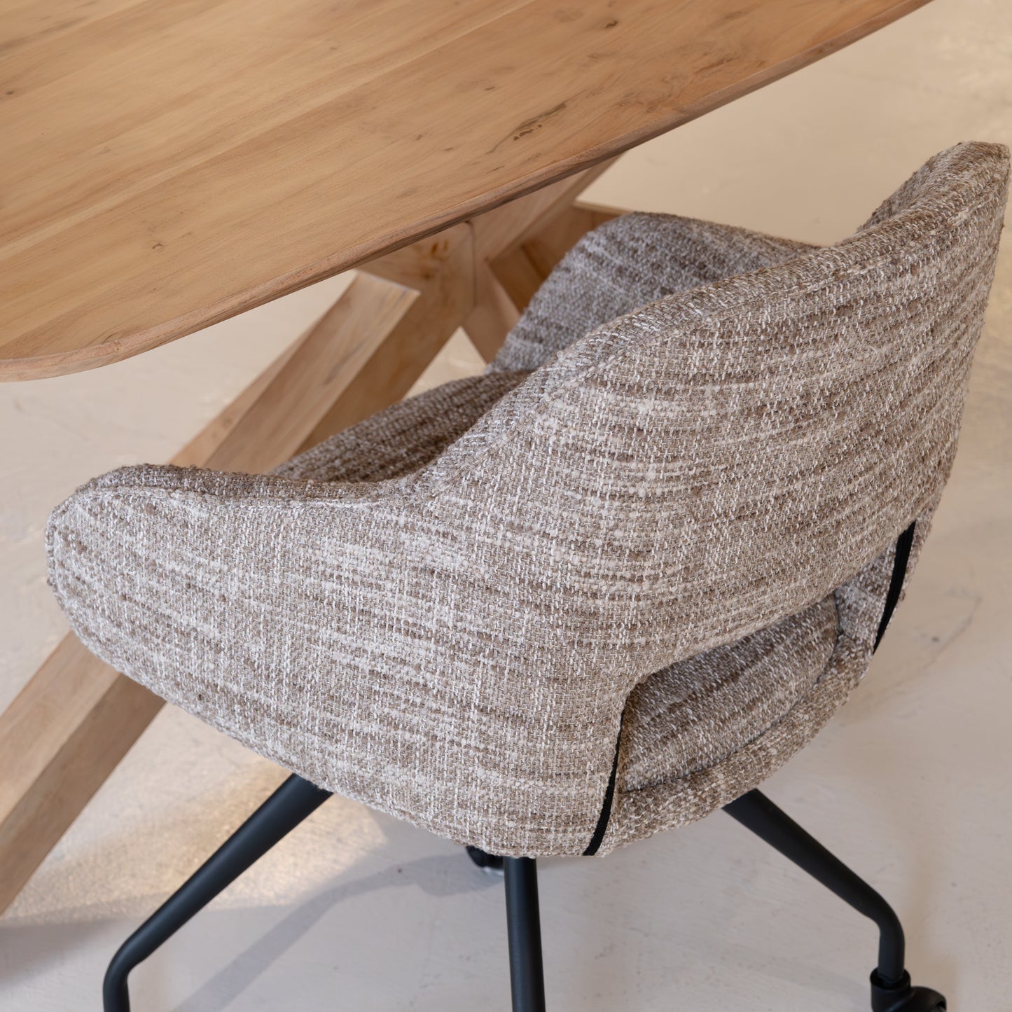 Eetkamerstoel Blair | Met Wielen | Beige