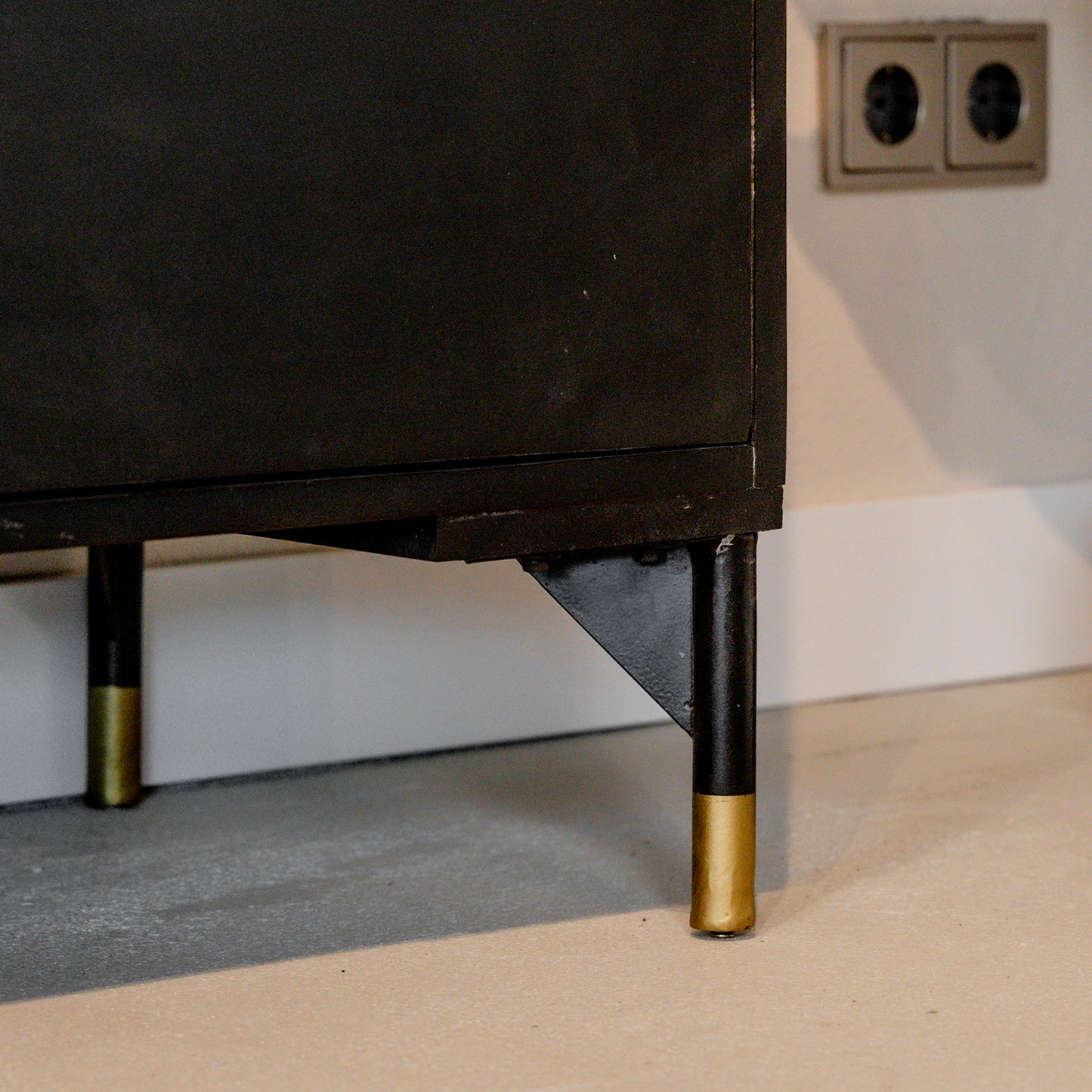 Dressoir Sun 180 | 4 Deuren | Zwart Mangohout