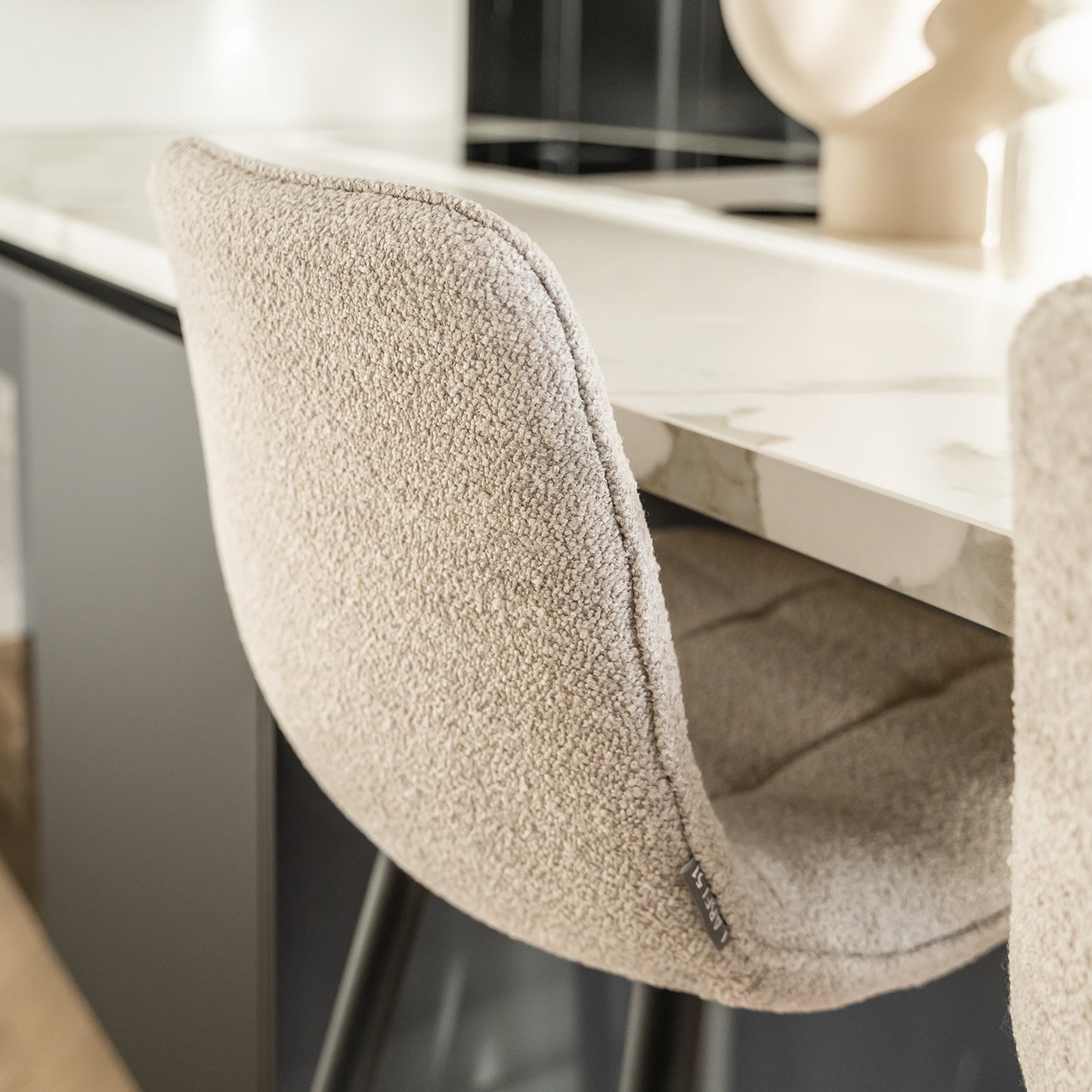 Barkruk Tess | Horeca Hoogte | Bouclé Naturel