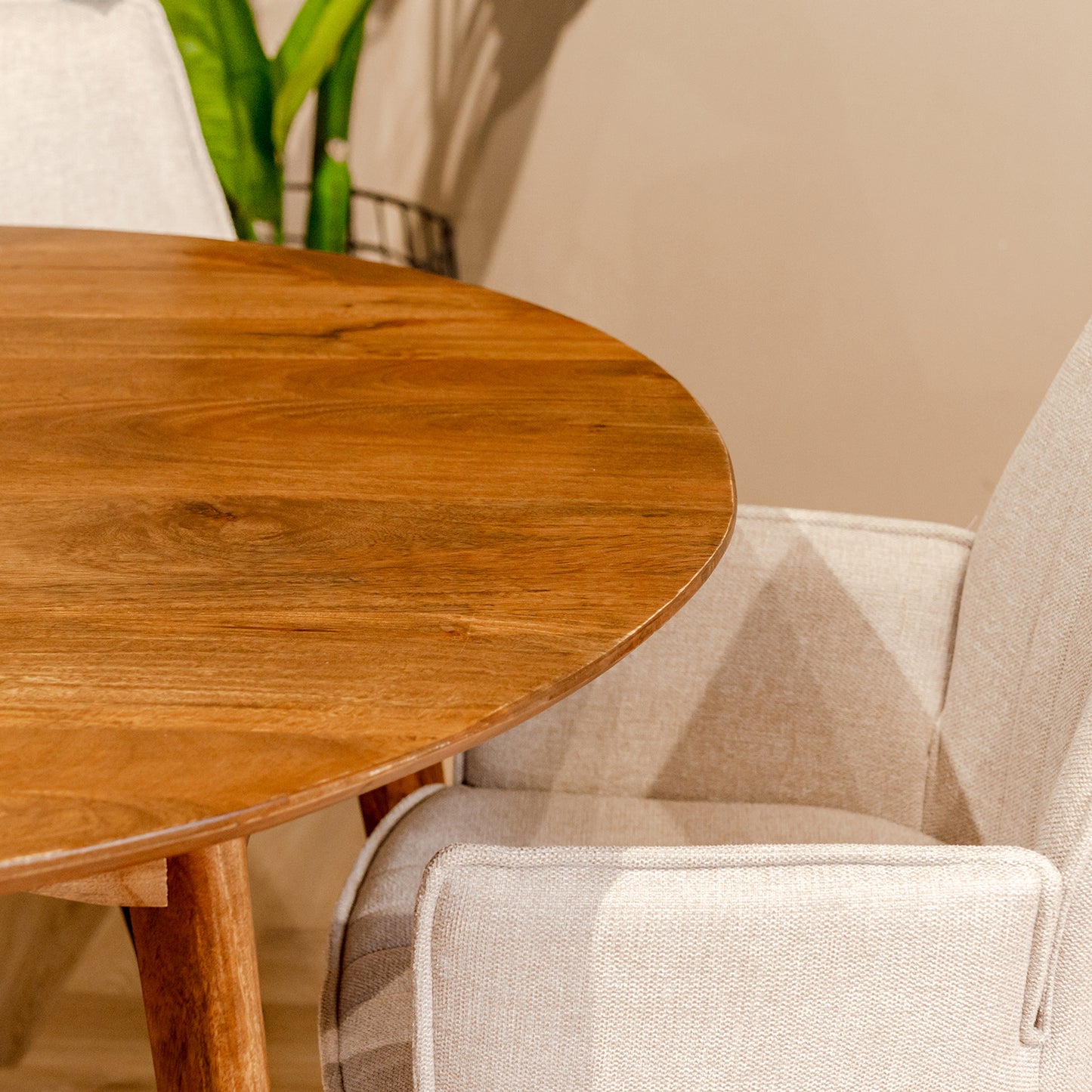 Eettafel Elias Rond | Naturel Mangohout