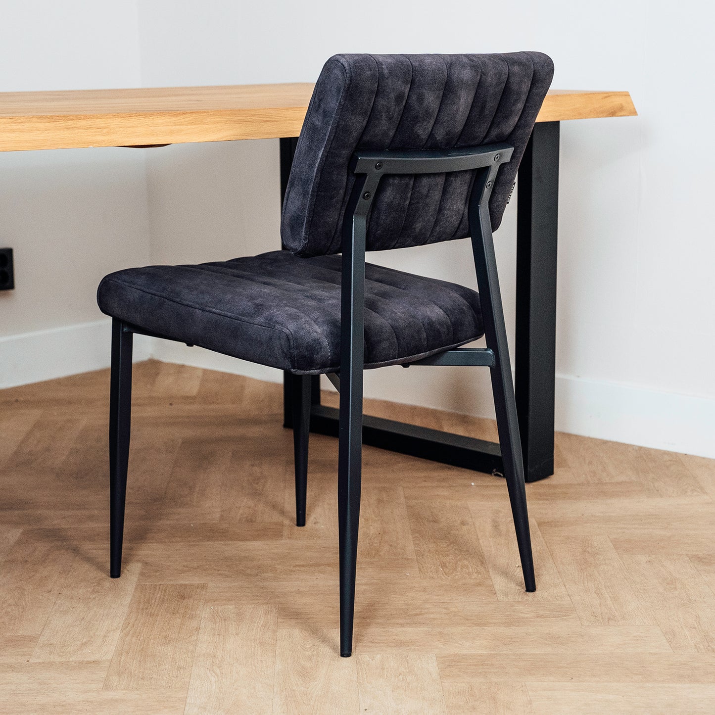 Eetkamerstoel Ivan | Antraciet Velvet