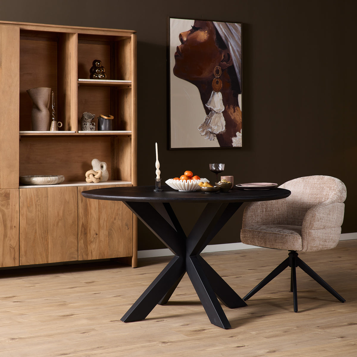 Eiken eettafel Ferris Rond | Zwart Onderstel | Zwart