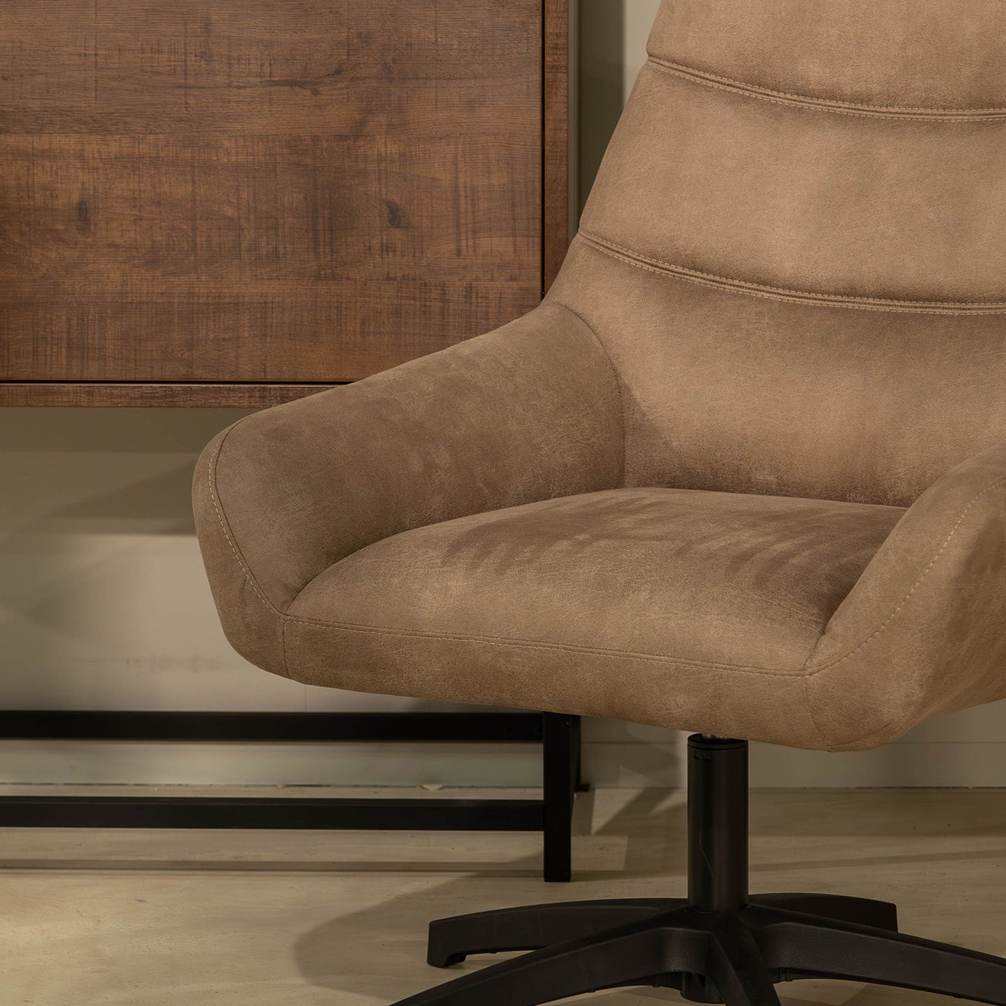 Fauteuil Hero | Truffle
