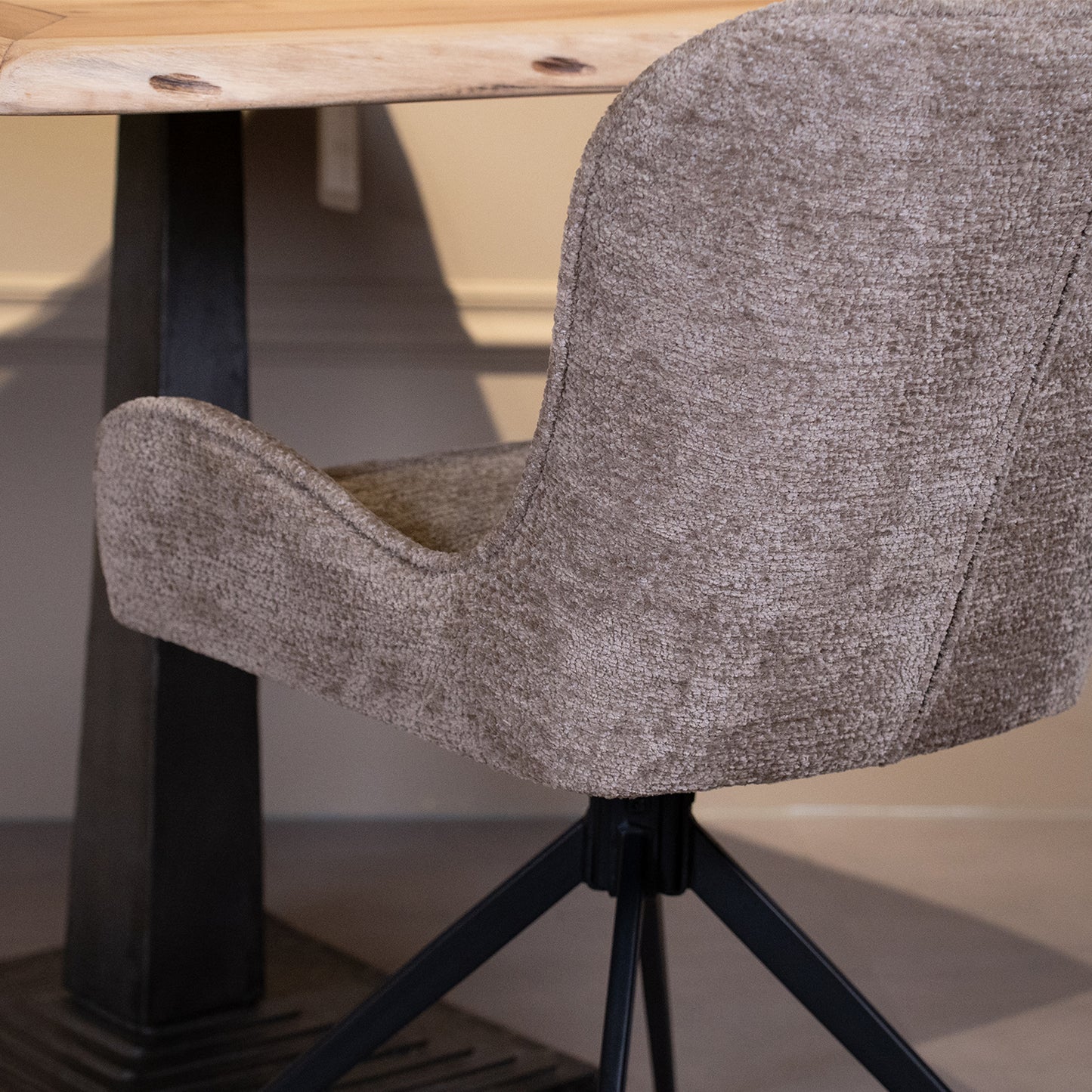 Eetkamerstoel Sora | Taupe Stof