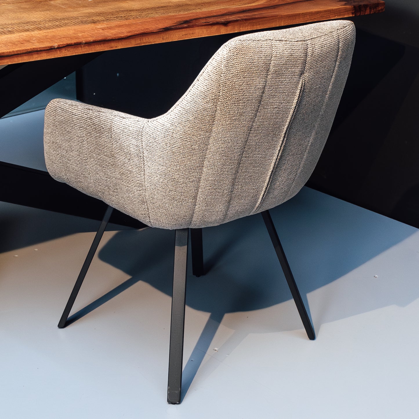 Eetkamerstoel Raaf | Stof Beige