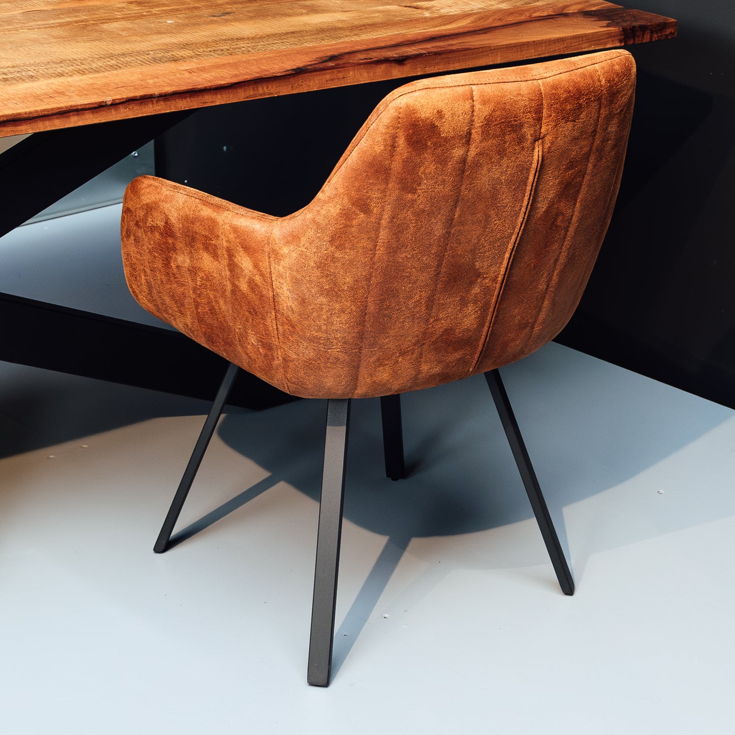 Eetkamerstoel Raaf | Bull Cognac