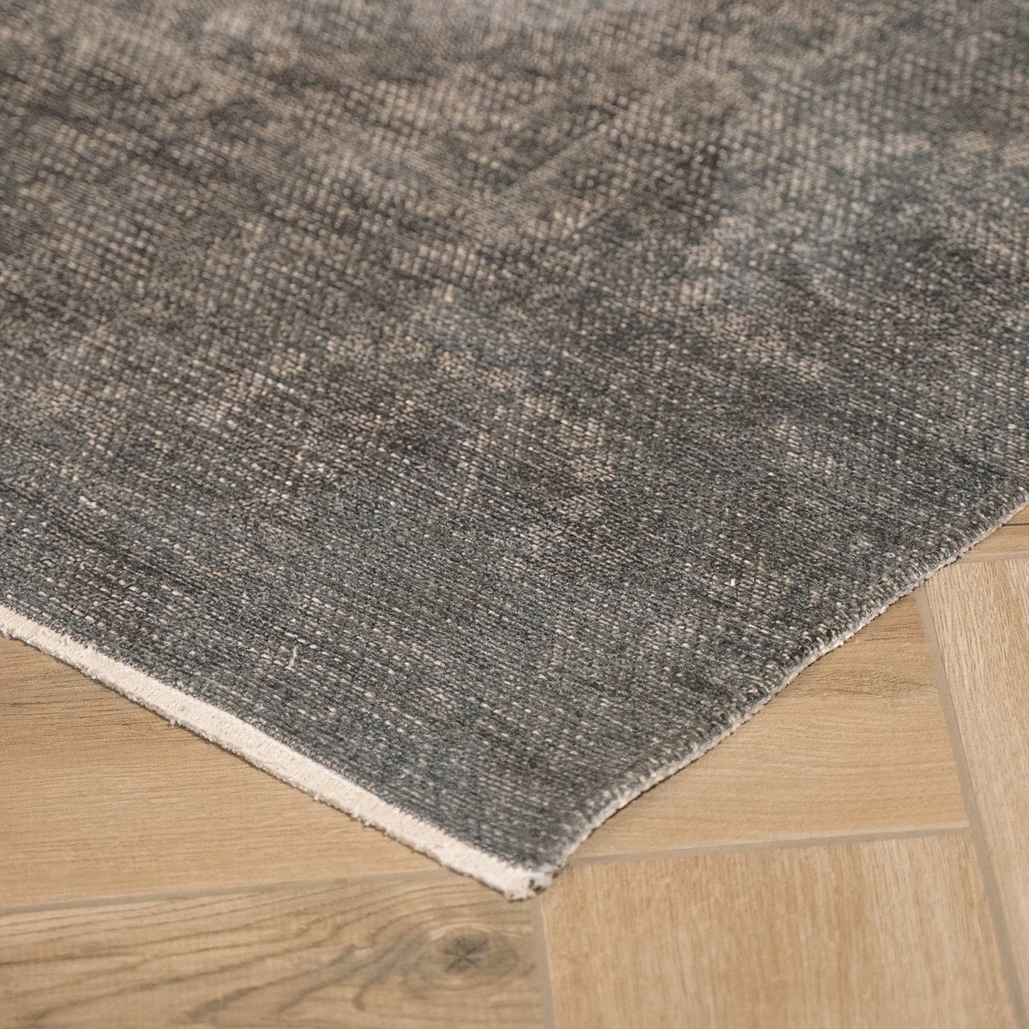 Vloerkleed_Badour_Grijs_5