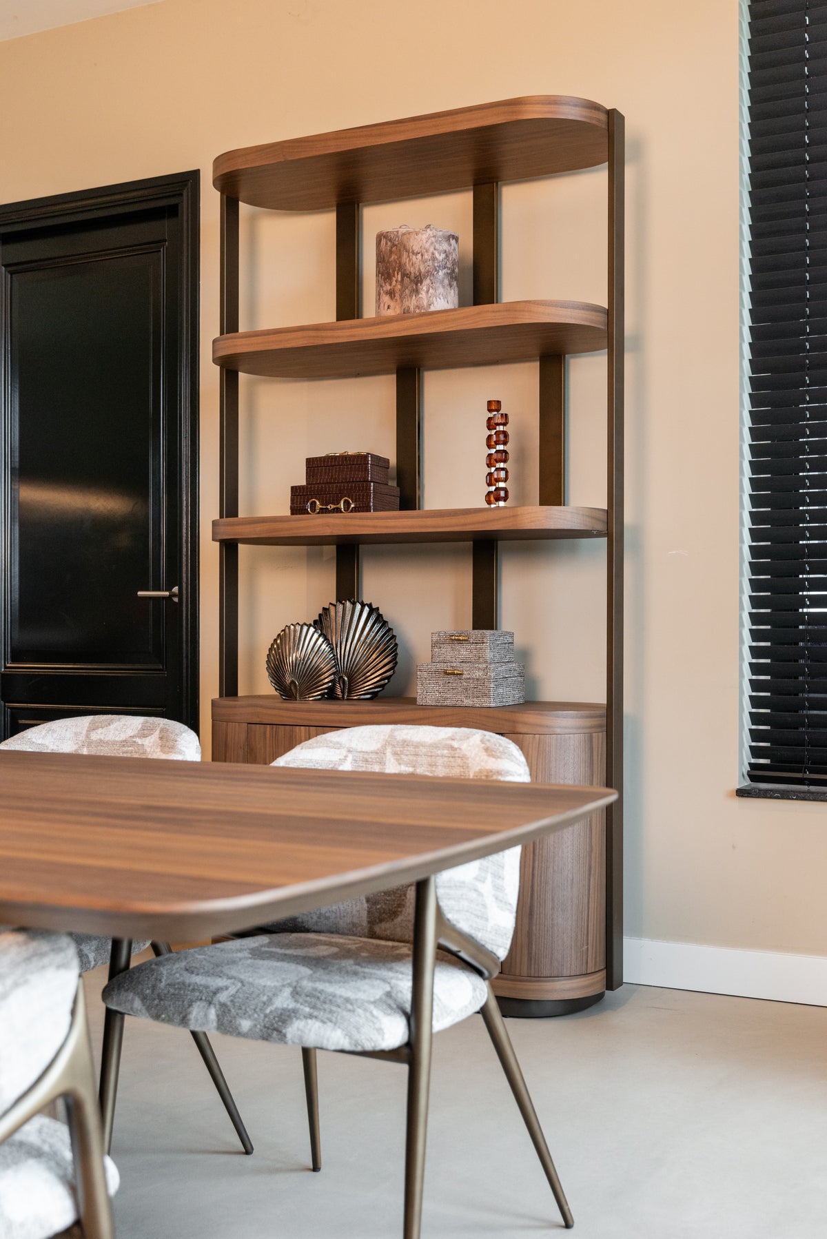 Eettafel Windsor walnoot mdf 230 cm