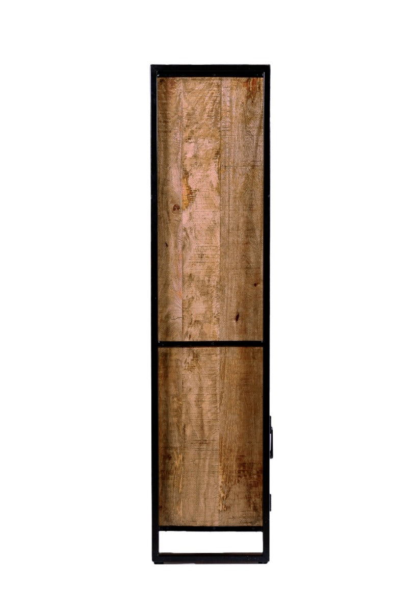 Opbergkast Nairobi bruin mangohout 110 x 180 cm, zijaanzicht op witte achtergrond