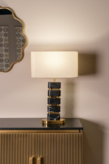 Dressoir Ironville zwart en goud marmer, detail van het materiaal