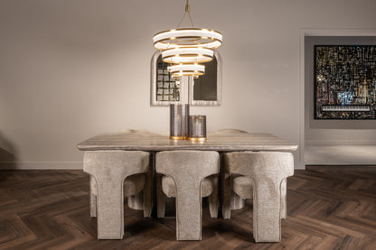 Eettafel Dulce grijs marmer, vooraanzicht in een interieur