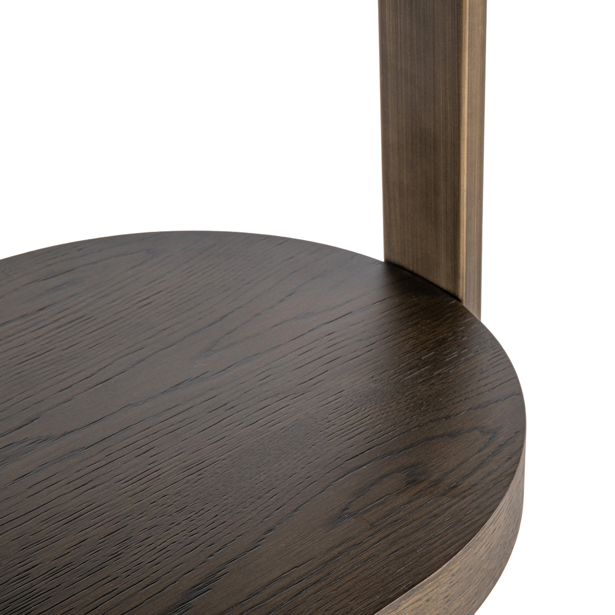 Vitrinekast Ellington bruin mdf, detail van het materiaal