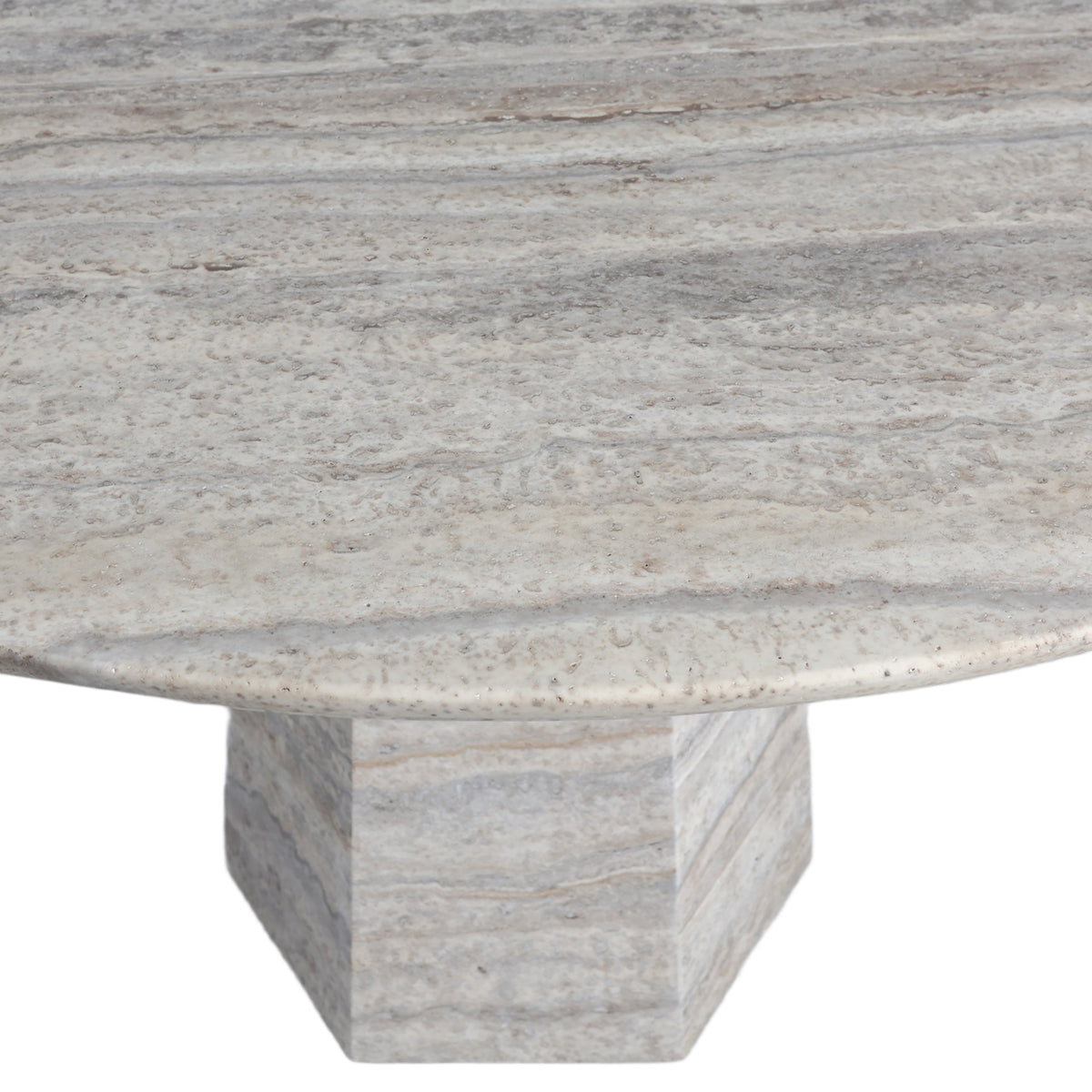 Eettafel Westin grijs travertin, detail van het materiaal