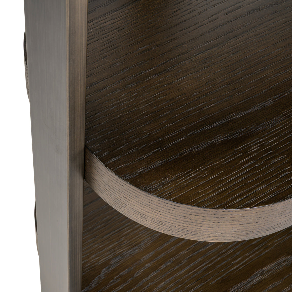 Sidetable Ellington bruin mdf, detail van het materiaal