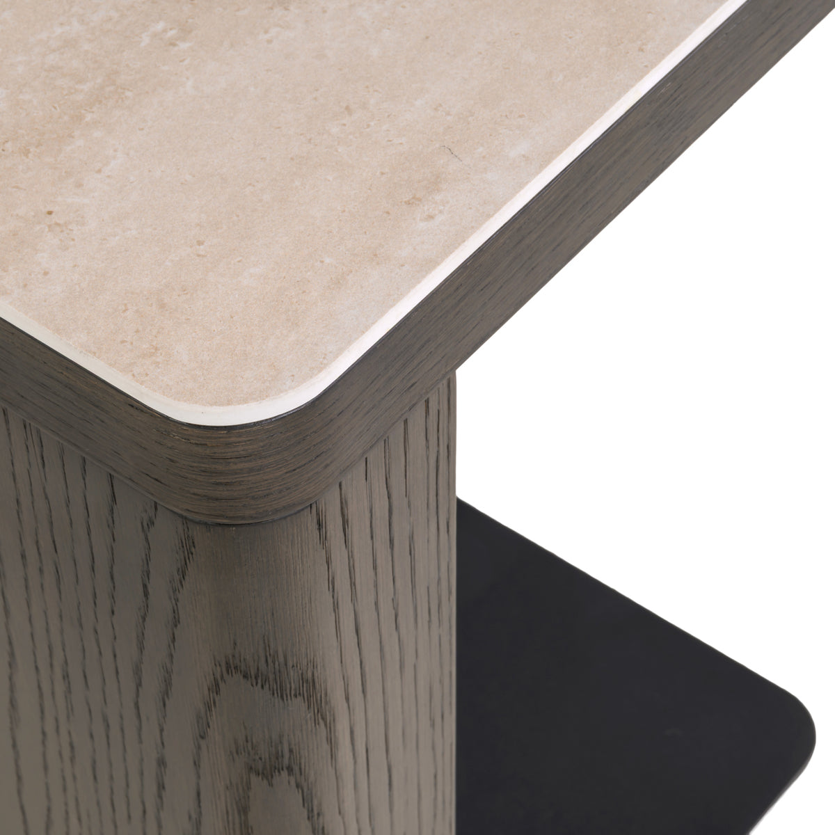 Bijzettafel Nando bruin mdf, detail van het materiaal