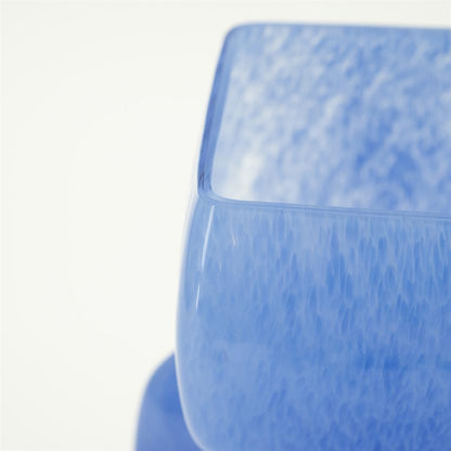 Vaas & Pot Batu blauw glas, detail van het materiaal