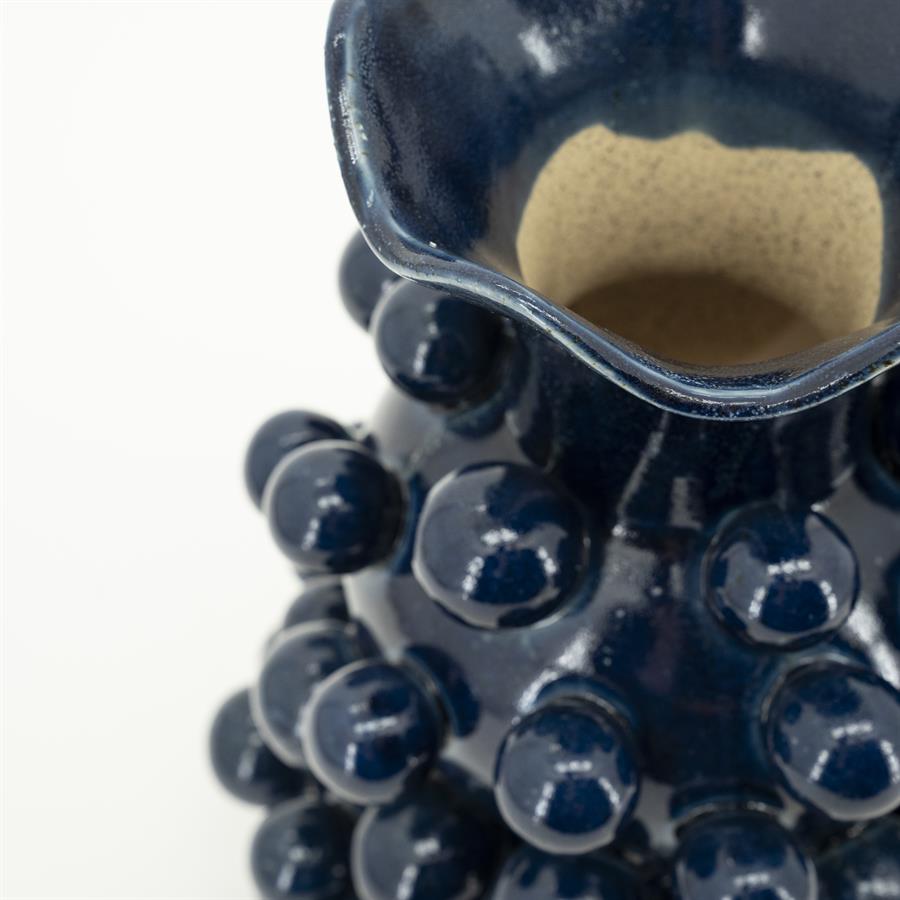Vaas Viro blauw aardewerk, detail van het materiaal
