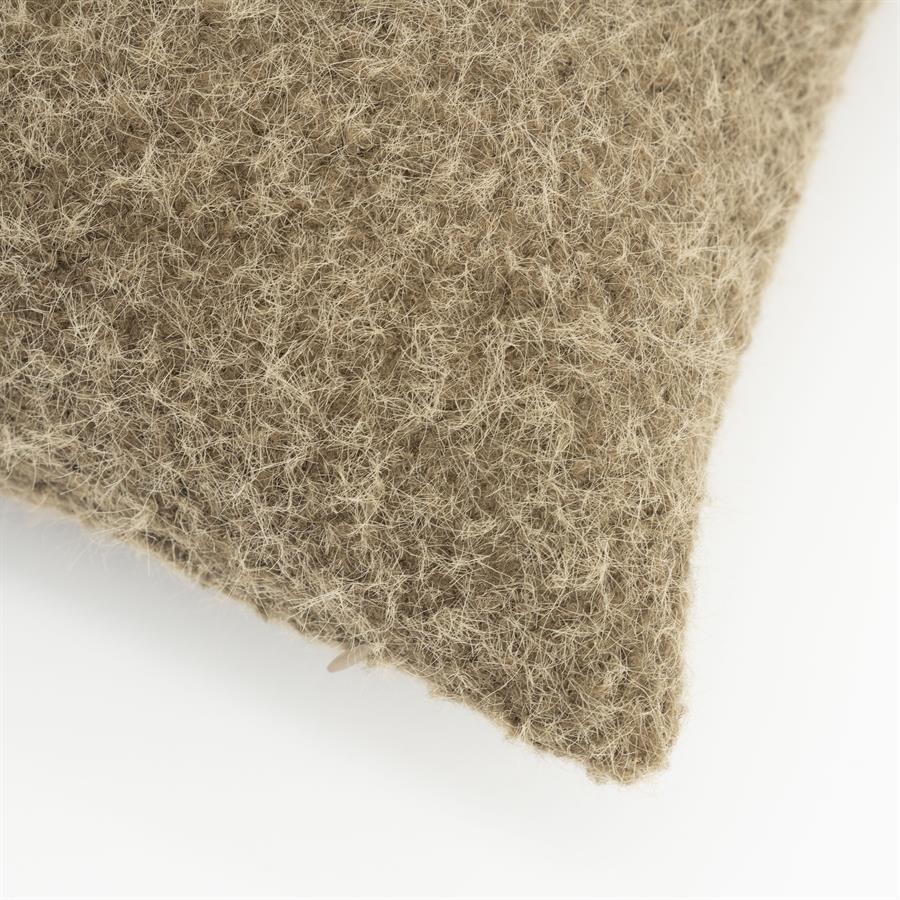 Sierkussen Kelso bruin polyester, detail van het materiaal