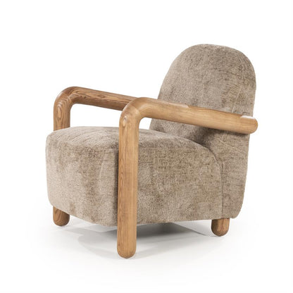 Fauteuil Retrova taupe stof, schuin vooraanzicht op witte achtergrond