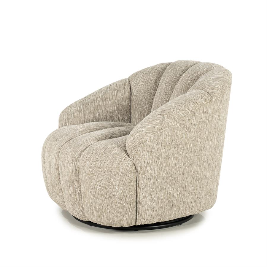 Fauteuil Sogno taupe polyester, schuin vooraanzicht op witte achtergrond