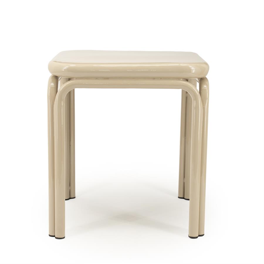 Bijzettafel Zilo beige ijzer, vooraanzicht op witte achtergrond