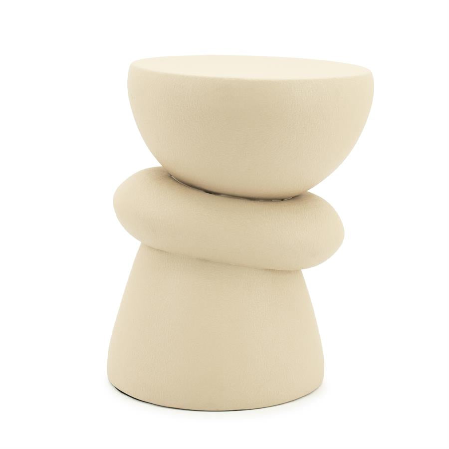 Bijzettafel Kerun beige ijzer, schuin vooraanzicht op witte achtergrond
