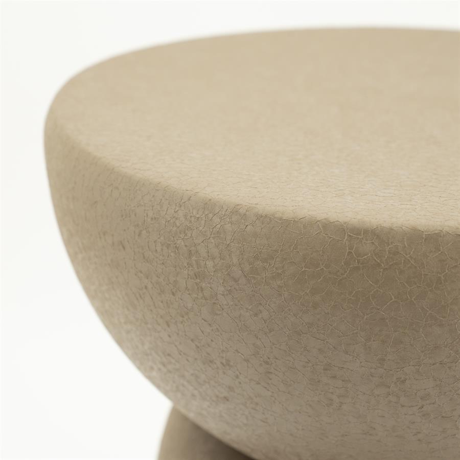 Bijzettafel Kerun bruin ijzer, detail van het materiaal