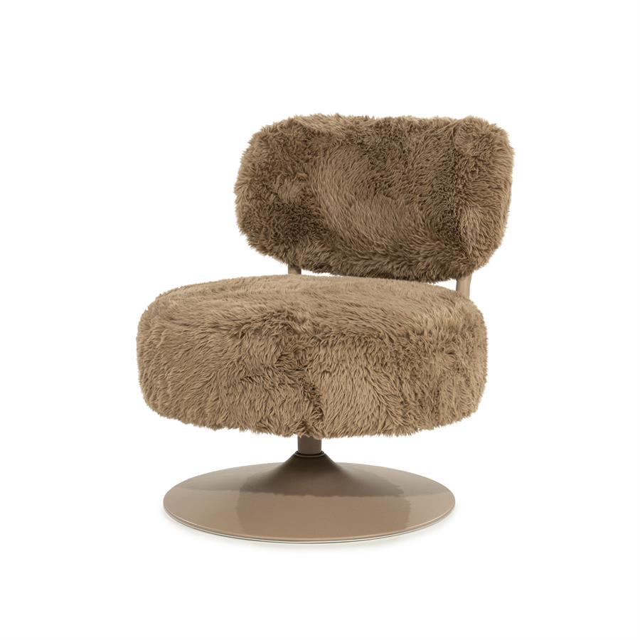 Fauteuil Furlo taupe stof, vooraanzicht op witte achtergrond