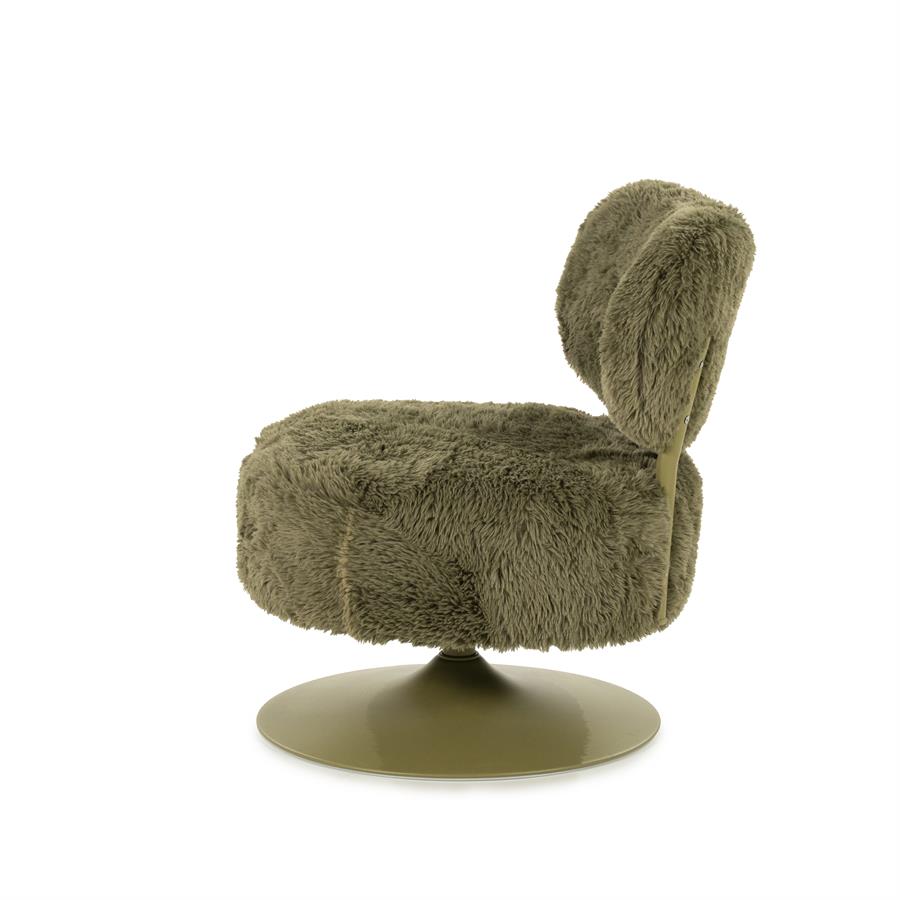 Fauteuil Furlo groen stof, zijaanzicht op witte achtergrond