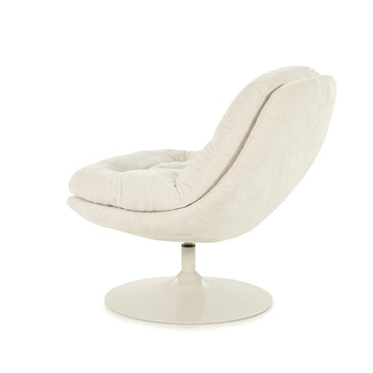 Fauteuil Tromba beige stof, schuin achteraanzicht op witte achtergrond