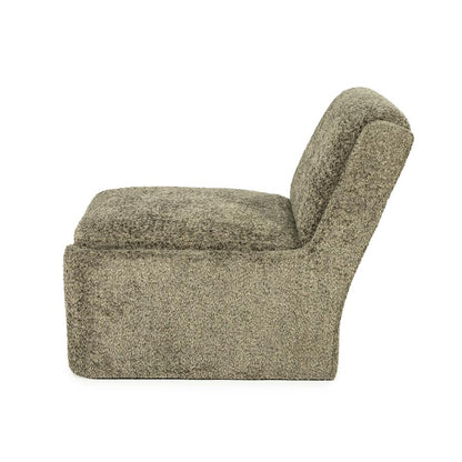 Fauteuil Omla groen stof, zijaanzicht op witte achtergrond