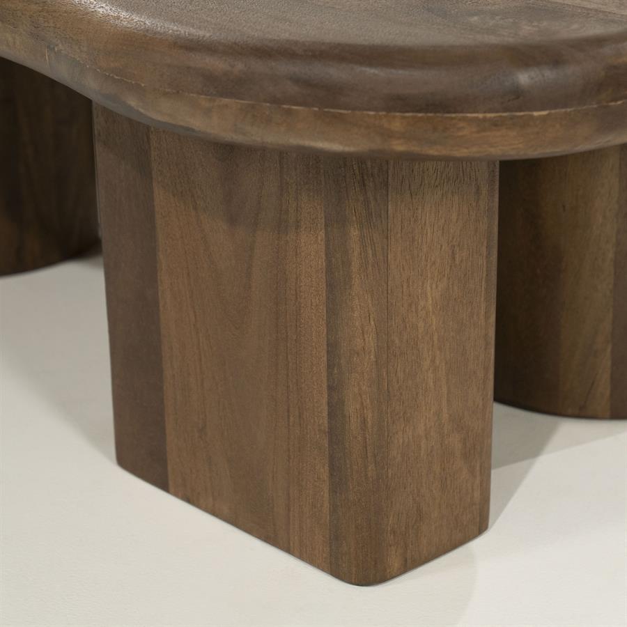 Salontafel Yuo bruin mangohout, detail van het materiaal