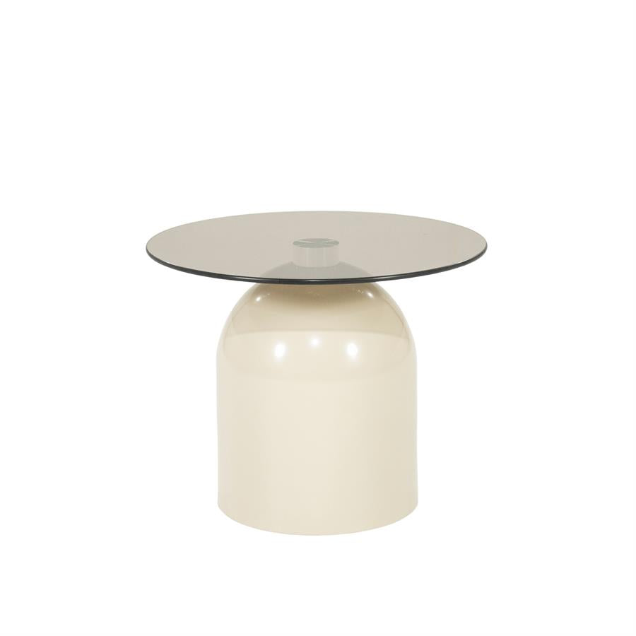 Salontafel Irona beige ijzer klein, vooraanzicht op witte achtergrond