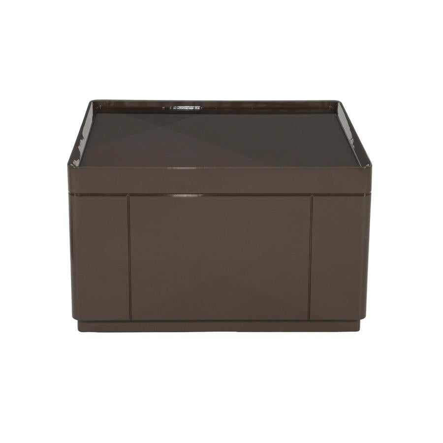 Salontafel Glyde bruin mdf, vooraanzicht op witte achtergrond