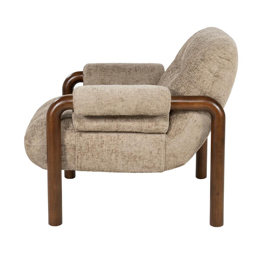 Fauteuil Cozara taupe stof, zijaanzicht op witte achtergrond