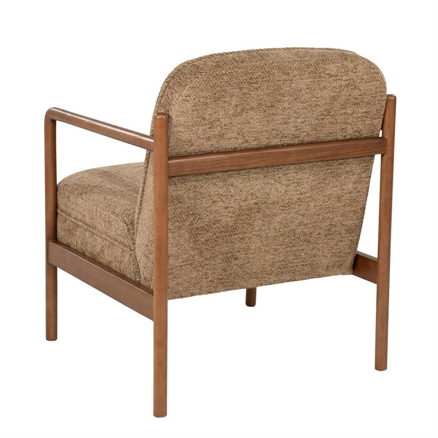 Fauteuil Sutton bruin stof, schuin achteraanzicht op witte achtergrond