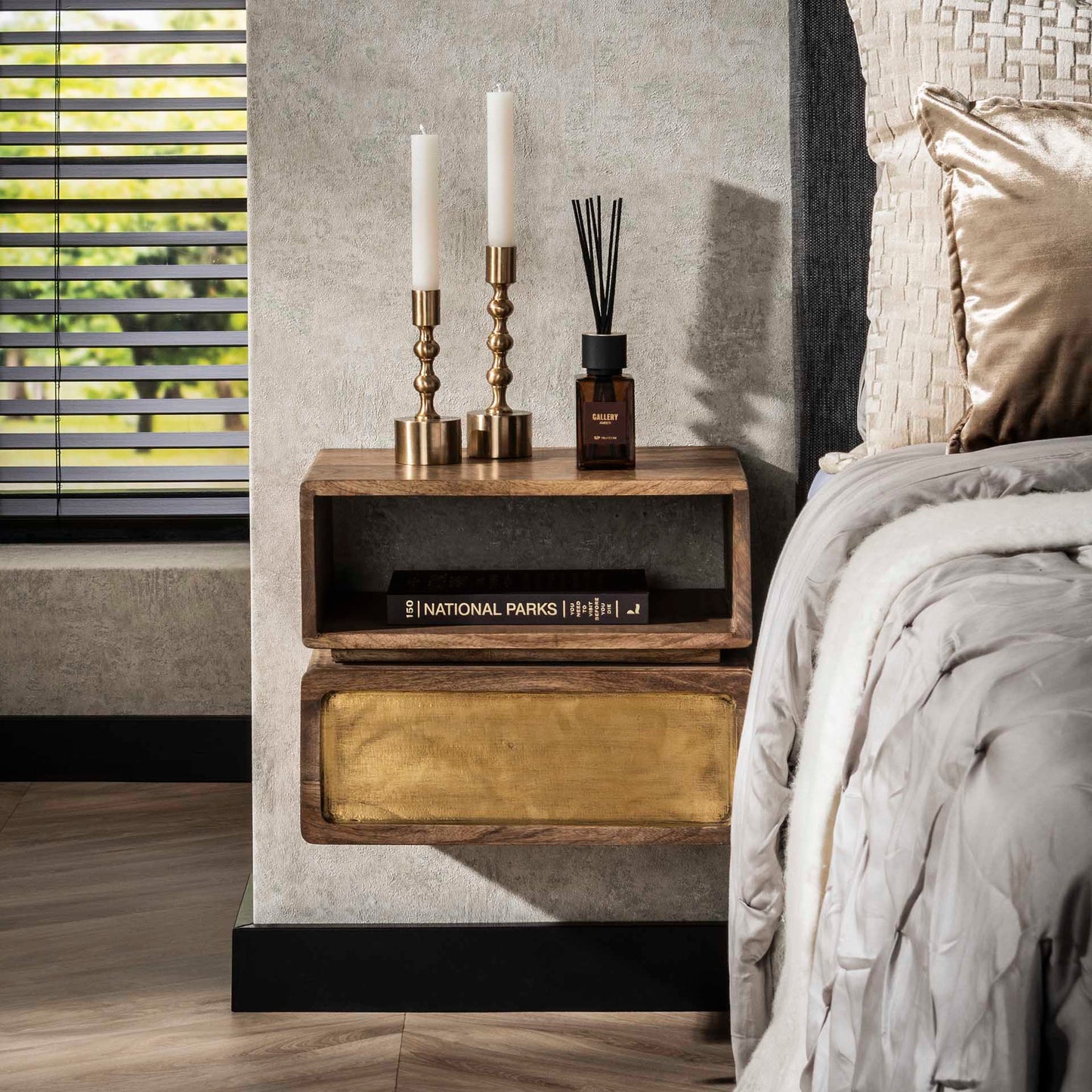 Nachtkastje Emily | Bruin Mangohout