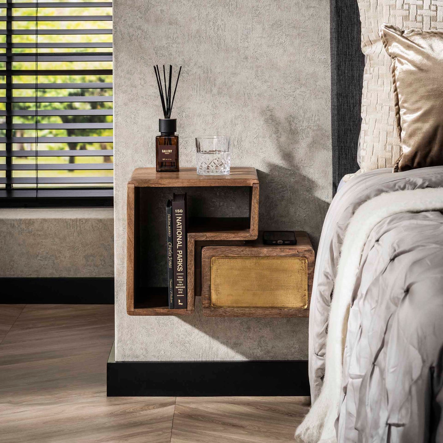 Nachtkastje Emily | Bruin Mangohout