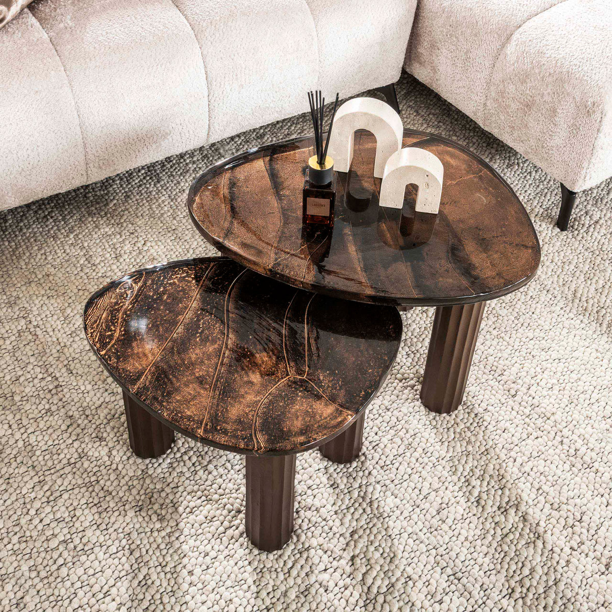 Salontafel Luneri | Metaal antiek koper — Zijaanzicht - sfeer