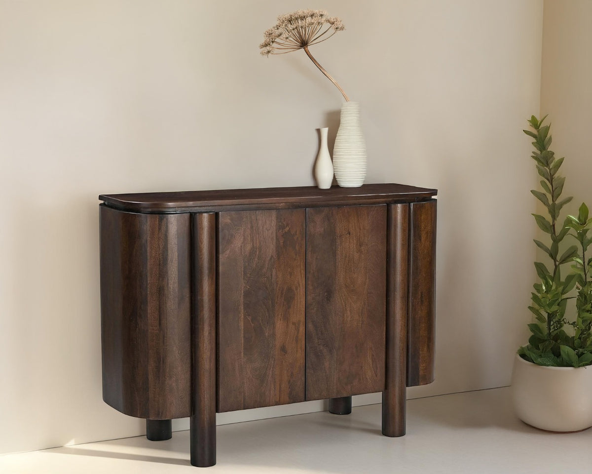 Dressoir Salano | Bruin Mangohout — Vooraanzicht - sfeer