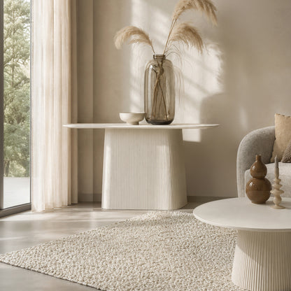 Sidetable Patrice wit mangohout in een interieur